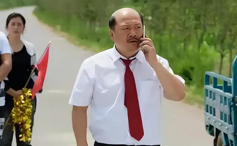 谢广坤化妆后爆改小鲜肉一下年轻30岁连媳妇都没认出