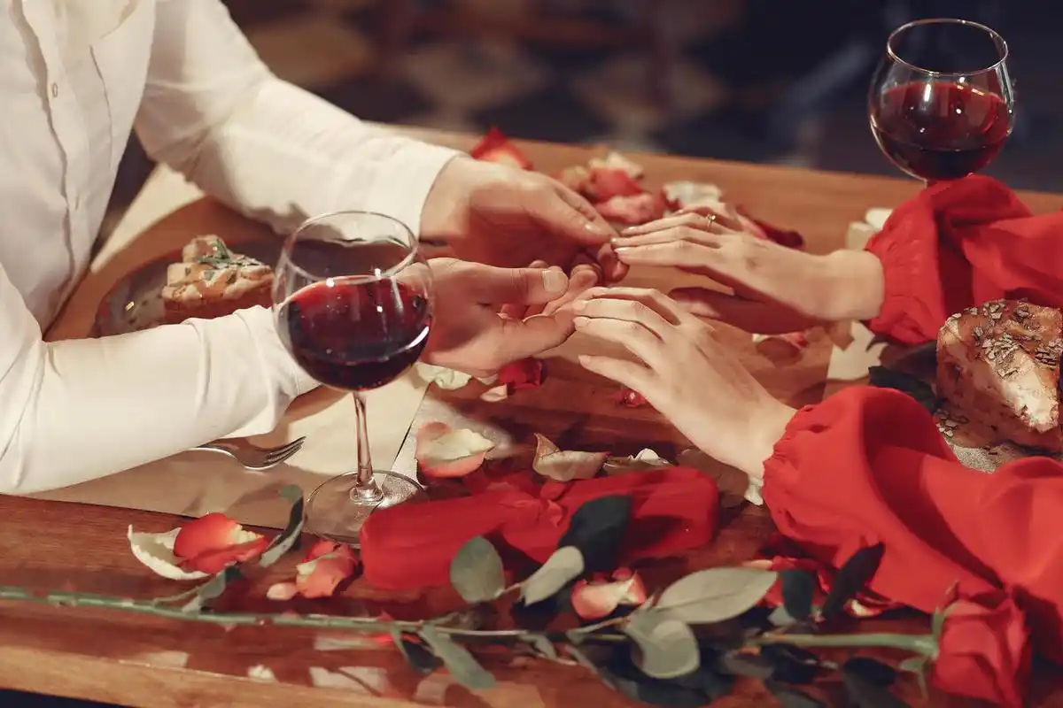 香槟气泡庆典玻璃玻璃酒精喝葡萄酒香槟杯