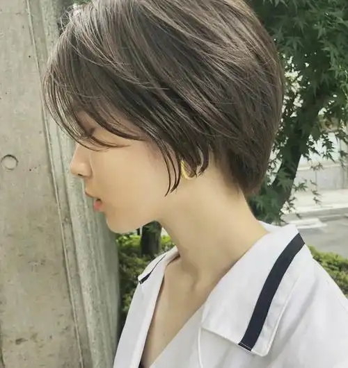 夏季必染的五个发色,肤色超显白!你真的不考虑换个发色吗?