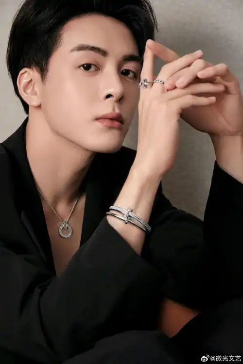 曾舜晞的手好苏##曾舜晞手很nice