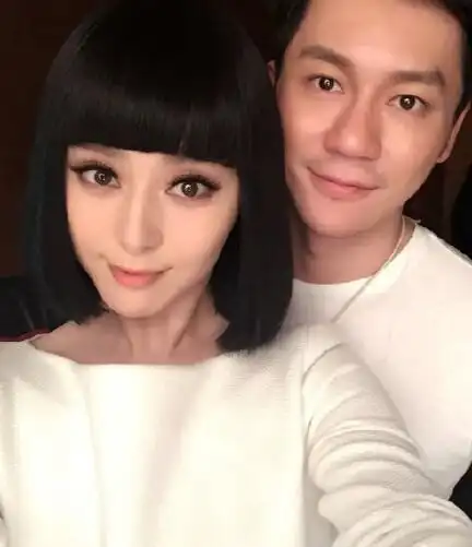 李晨范冰冰晒照秀恩爱回顾两人情史