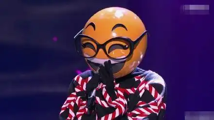 蒙面唱将猜猜猜第二季什么时候播出猜评团有谁