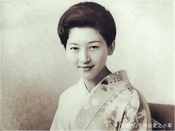 日本首位平民皇后,正田美智子究竟有多美?看这几张照片就知道了