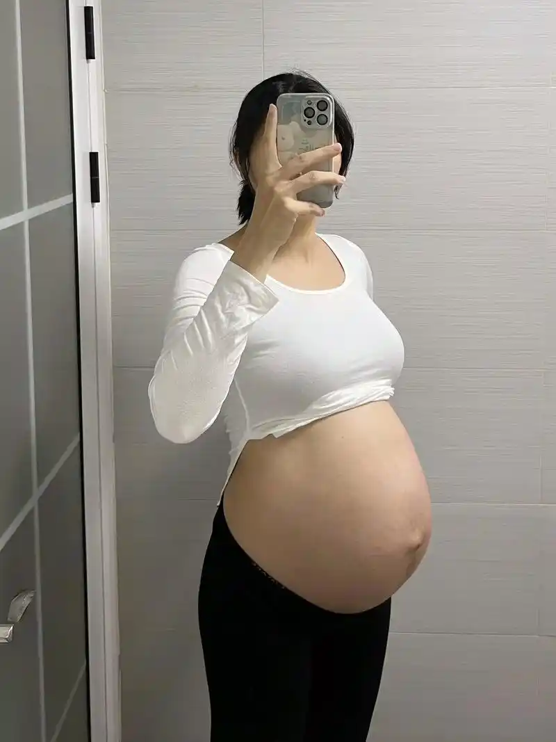 这还没入盆吧?啥时候你才发动?#卸货倒计时 #求发动 #孕晚 - 抖音