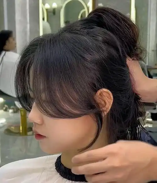 方脸八字刘海图片