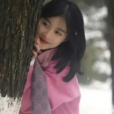 高清好看的阳光唯美女孩头像小清新图片