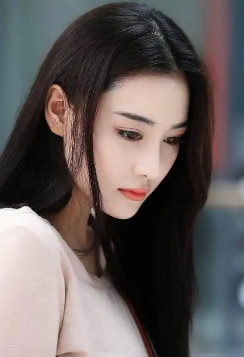 一组张馨予美图,真是太迷人了!