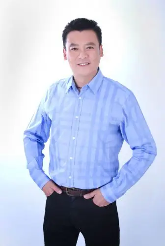 国家一级演员,签约北京世纪众和影视公司的著名男演员佟凡作为演员