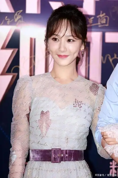 杨紫,中国当代演艺圈的一颗耀眼明星.