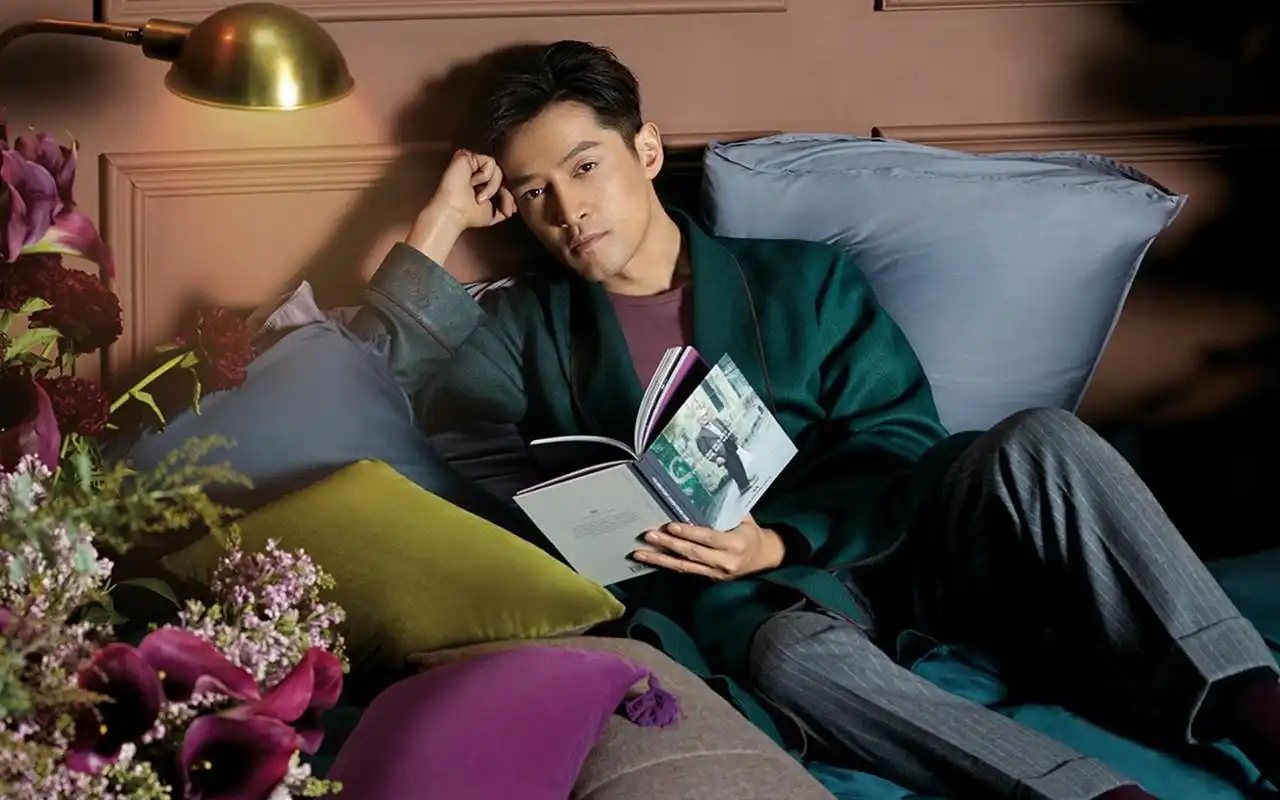 美男子胡歌时尚写真壁纸_帅气的胡歌