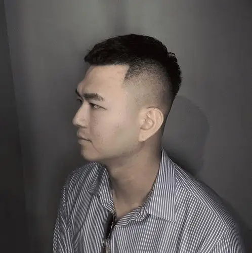 男士过了30岁别乱剪发型试试这些轻熟帅气造型潮流又出众