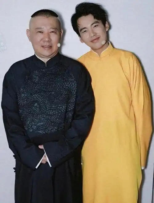 回顾郭德纲前妻胡中惠抛下郭麒麟远赴日本如今的她现状如何