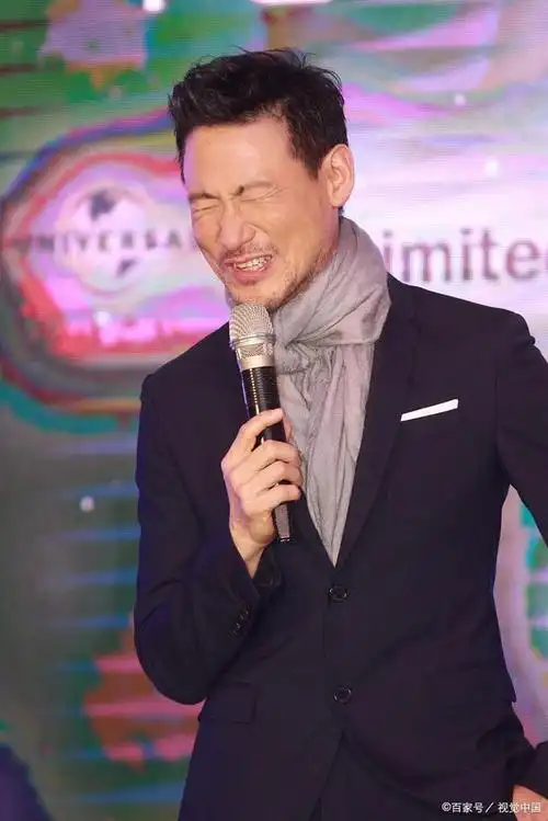 不得不说63岁的歌神张学友是真拼啊