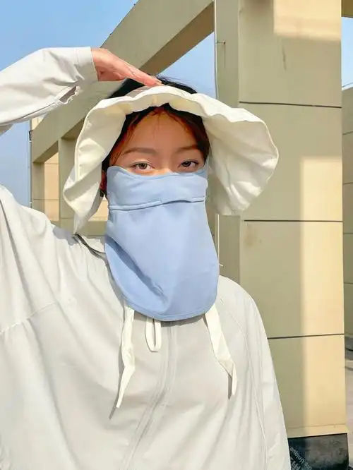 蒙面大侠的防晒口罩哈哈哈眼角…脖子前后都能护住了主要是也不会闷
