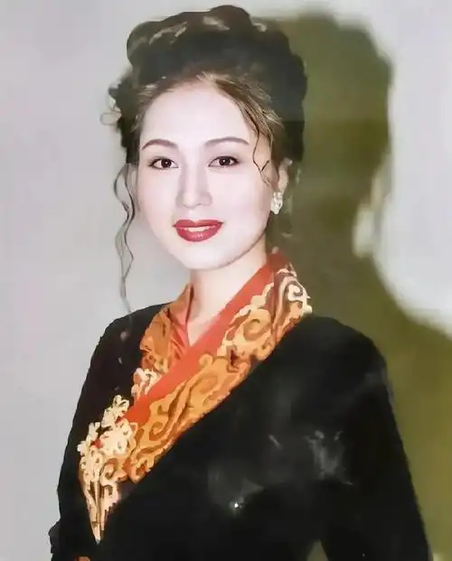 李红余秋雨的前妻独闯深圳维持一家人生计却换来婚姻的背叛