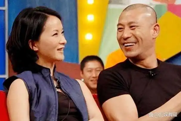 21岁成名丈夫为她做12年丁克,39岁意外得子的谢兰如今怎样了?