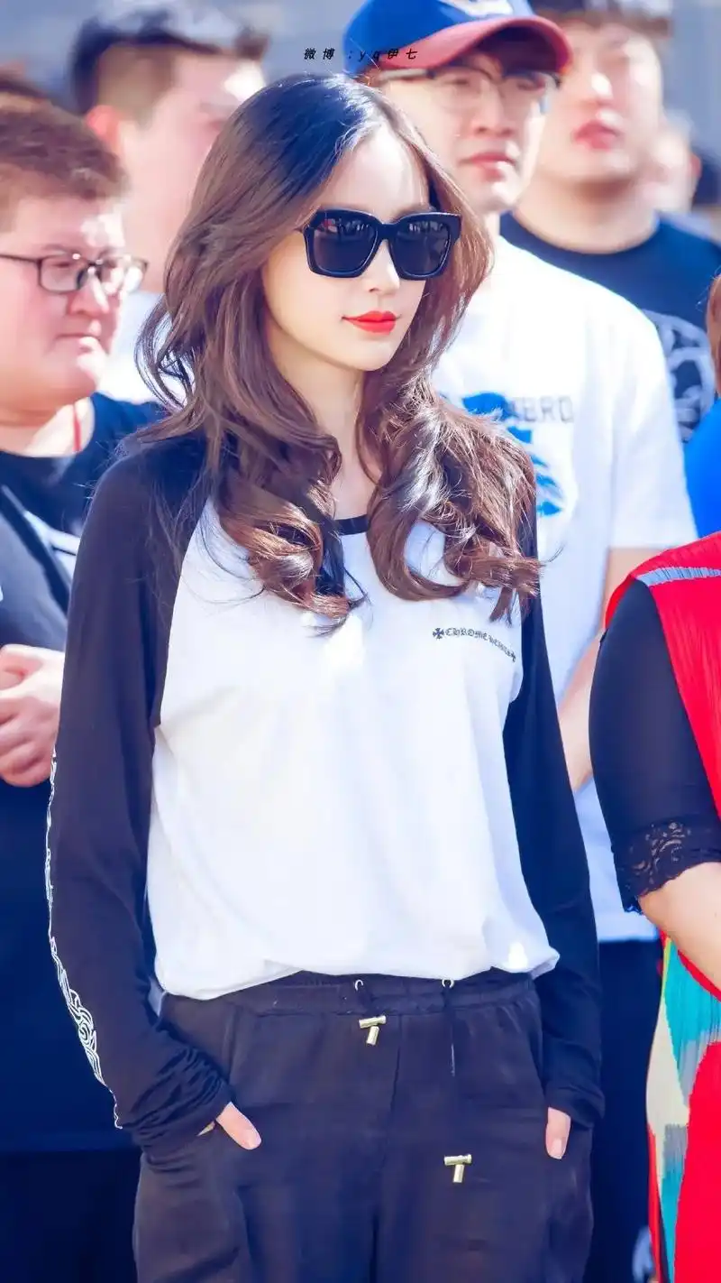 迪丽热巴 #angelababy @苏皖幂.98 我回归啦 - 抖音