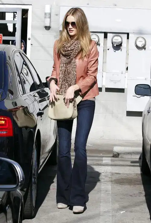 欧美明星街拍让冬装来得更闪耀一点