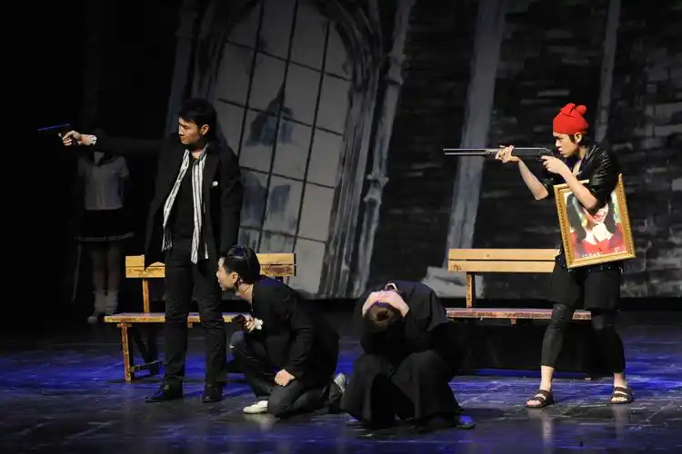 开心麻花爆笑舞台剧乌龙山伯爵