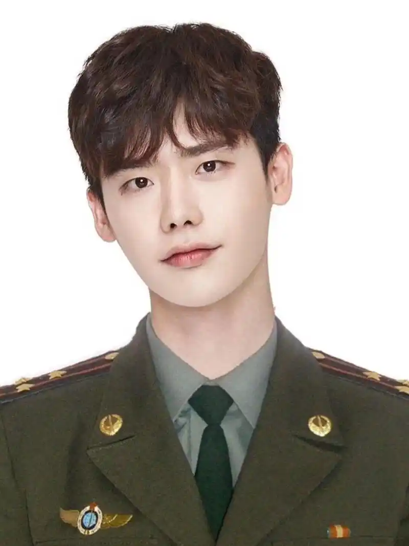 李钟硕|完全理想型男友 每一张都是帅哥头像[舔屏] 好!帅!啊!