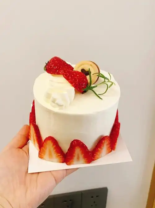 小4寸蛋糕草莓蛋糕奥利奥咸奶油蛋糕