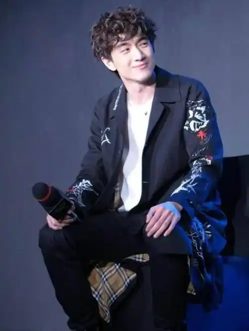 林更新毫无求生欲日常:喜欢我的人都不是少女了!