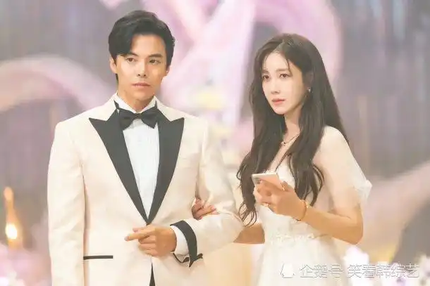 《顶楼3》朴恩硕李智雅,闪耀的订婚仪式中"不安的眼神"被捕捉_腾讯