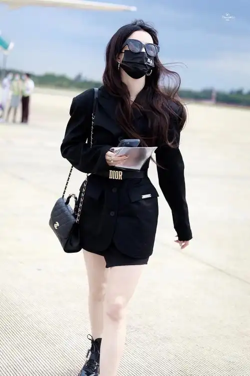 210422刘些宁海口到达