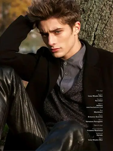 maxencedanetfauvel法版e神法兰西最适合演吸血鬼的男人