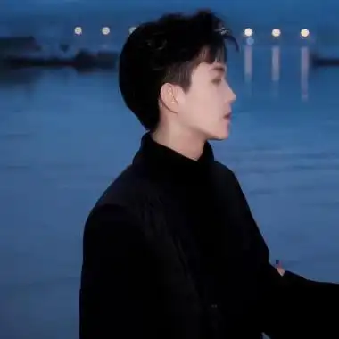 2023一男一女分开有意境的情侣头像 不易被发现的氛围感情头图片_情侣