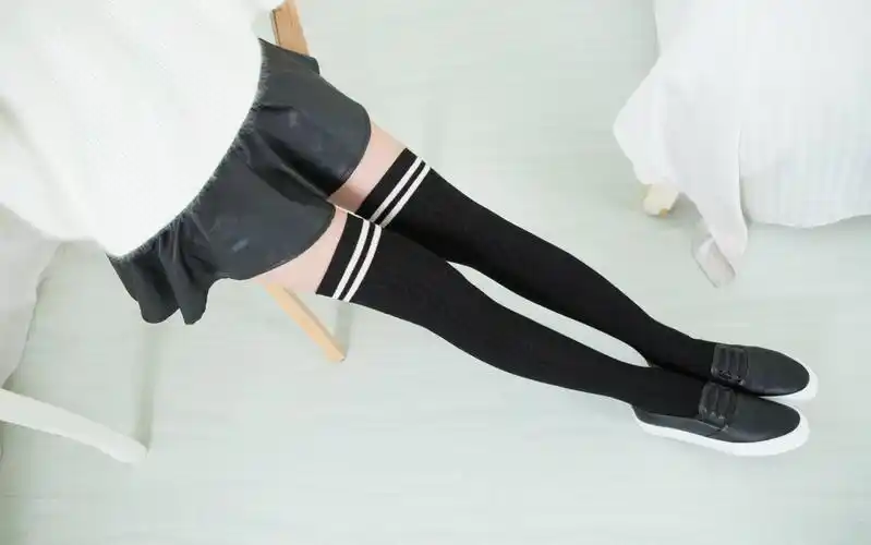 春秋学生过膝袜全棉长筒袜双针麻花竖条纹二杠日系高筒袜子批发