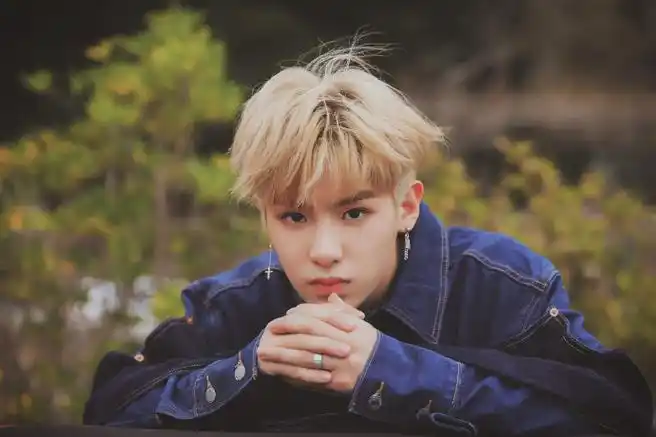 黄明昊闪光时刻