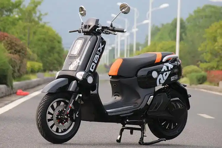 全新e酷电动车电瓶车摩托车72v成人男女双人踏板大型外卖96v电摩尊贵