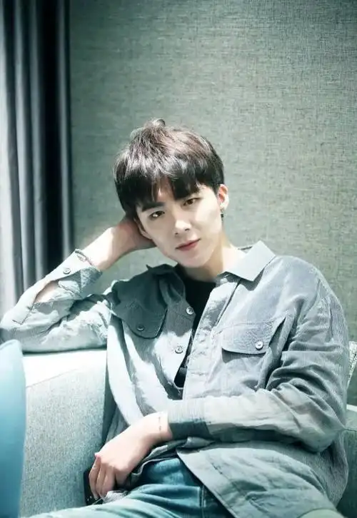 刘宇宁经纪人丨代言合作邀约 - 哔哩哔哩