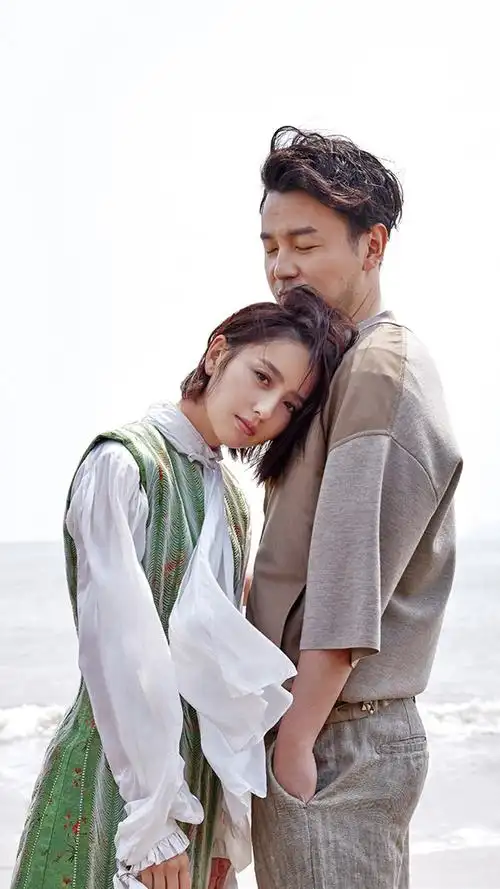 佟丽娅和雷佳音