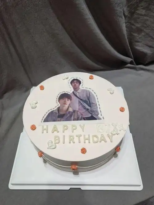 肖战王一博蛋糕