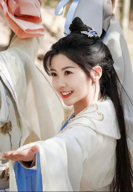 赖美云求求你多去拍拍古装吧