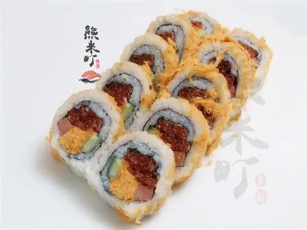 金枪鱼手卷推荐菜:熊米町寿司(正荣财富中心)位于福州市闽侯县117县道