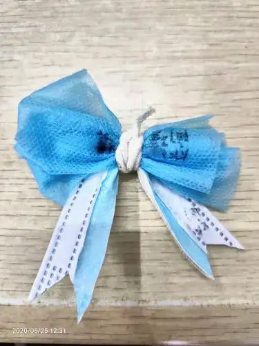 疫情期间,口罩是家家必备的东西.