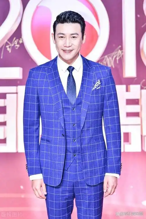 陆毅展示跳舞和唱歌才华,在《披荆斩棘3》舞台引起广泛关注