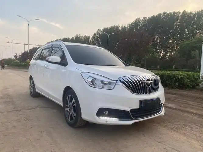 【长治】2018年10月 海马v70 2016款 2.0l 手动适畅型 6座 手动挡