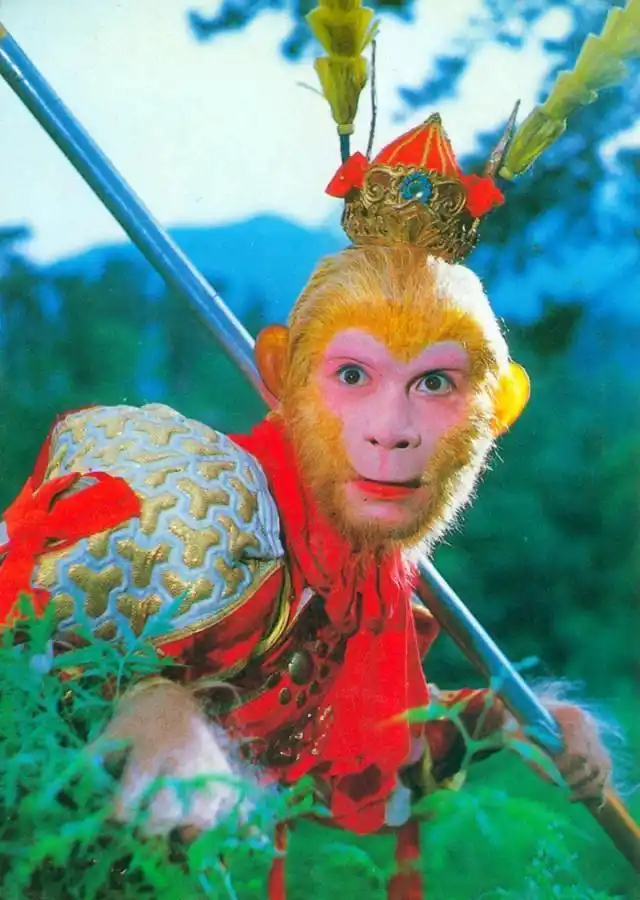 86版西游记,六小龄童高度近视,怎样演出了孙悟空的火眼金睛?