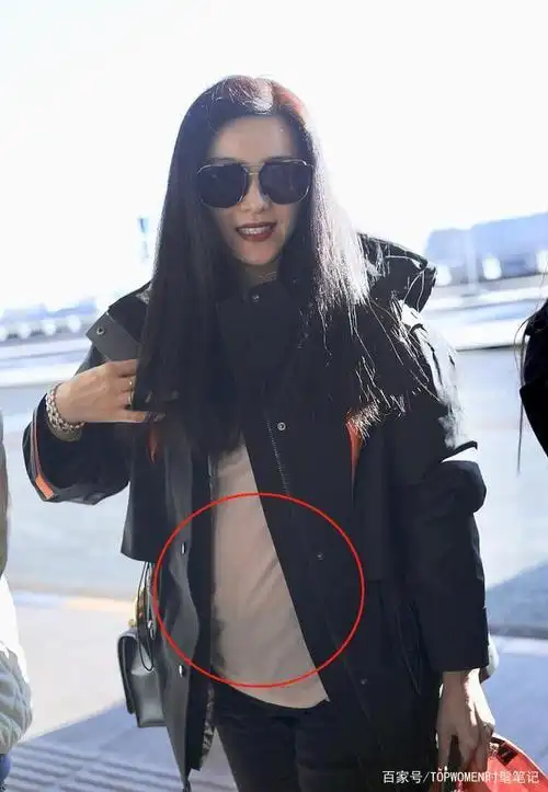 范冰冰胖着玩玩而已!一身黑西装又美又飒,齐耳短发干练有气质