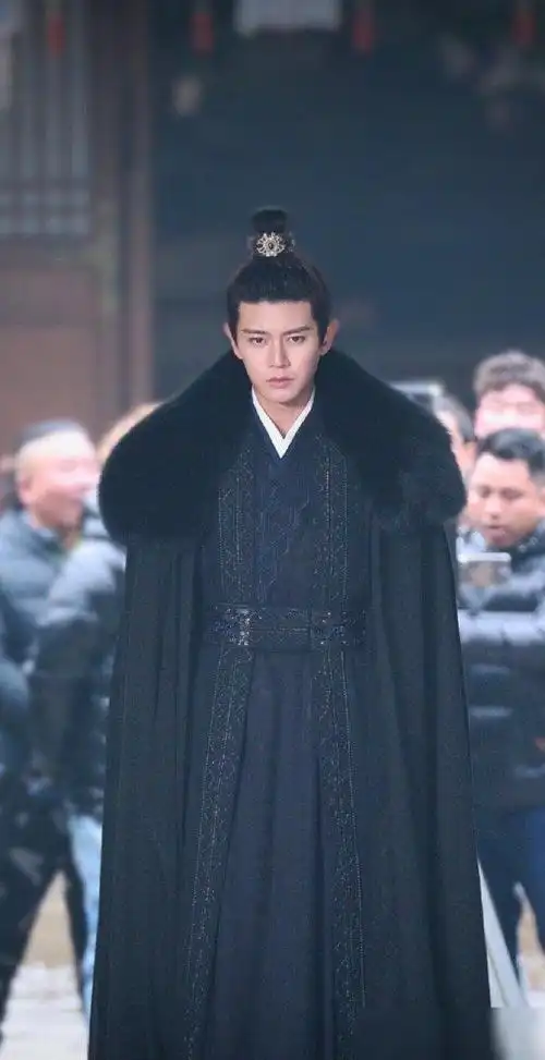 任嘉伦在长安如故中的十套服装造型