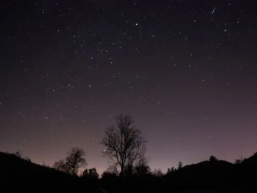 家乡的夜空才是最美的风景.