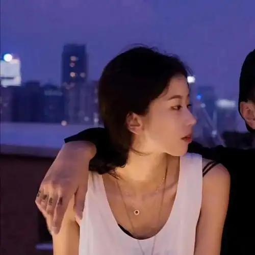 情侣头像超级明显的神仙情头