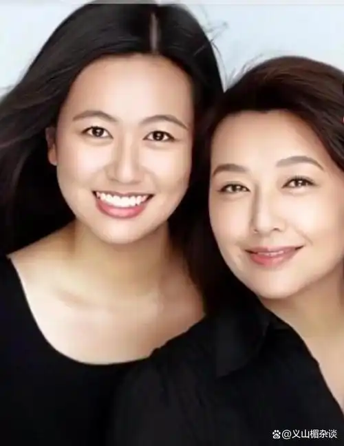 本以为江珊和靳东的分手是个错误殊不知再婚的他们更幸福