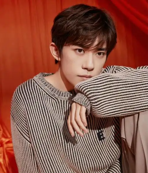 王俊凯,王源或将合作?一起演电影,口碑差距一目了然_腾讯新闻