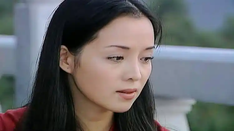 危情实录:美女已经嫁为人妻,却给老总抱怨没感情,老总秒懂心思