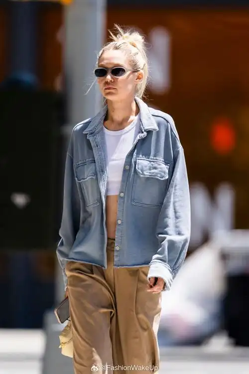 欧美明星每日街拍##明星穿搭##时尚穿搭##时尚街拍##candids##ootd